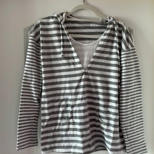 motherhood grey and white nursing hoodie